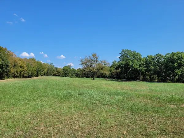 1289 Old Hopewell Rd, Castalian Springs, TN 37031