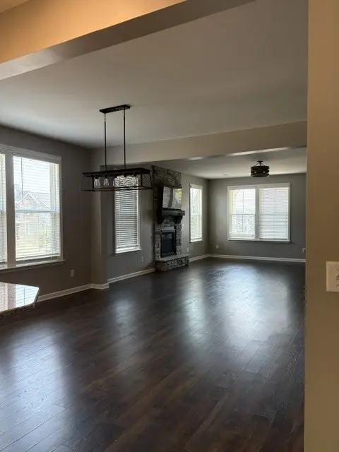 563 Montrose Dr, Mount Juliet, TN 37122