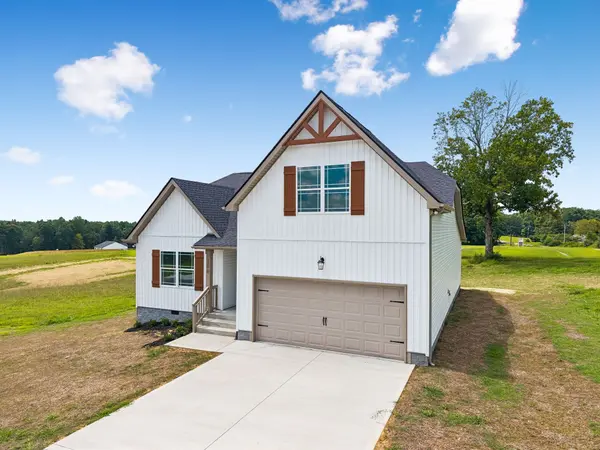 100 Morgan Lane, Dickson, TN 37055