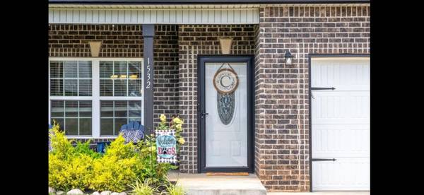 1532 Kestrel Dr, Clarksville, TN 37040