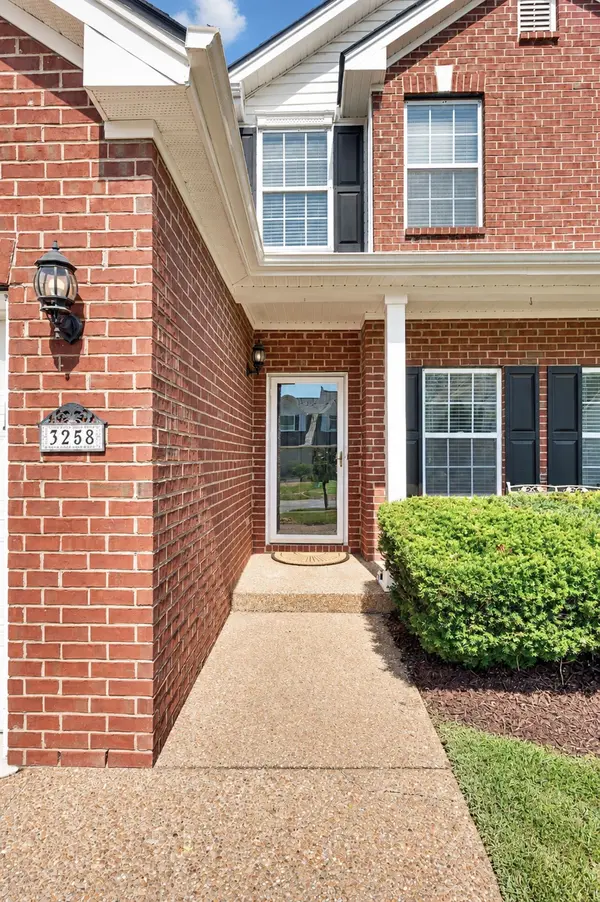 3258 Dark Woods Dr, Franklin, TN 37064