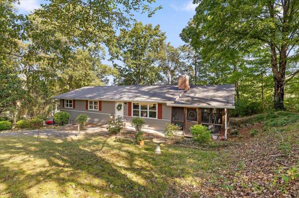2211 Dividing Ridge Cemetery Road, Soddy Daisy, TN 37379