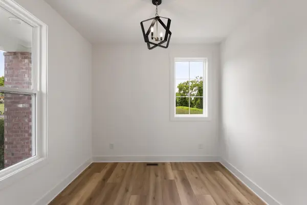 1301 Alderwood Pass, Nashville, TN 37207