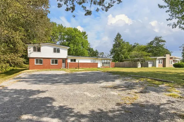 150 Pembroke Oak Grove Rd, Oak Grove, KY 42262