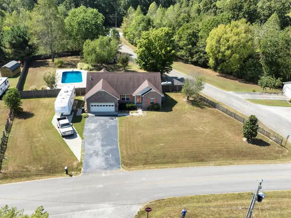 395 Overlook Cir, Tullahoma, TN 37388