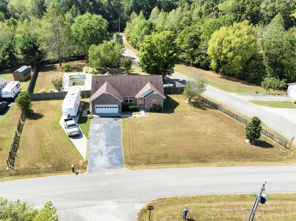 395 Overlook Cir, Tullahoma, TN 37388