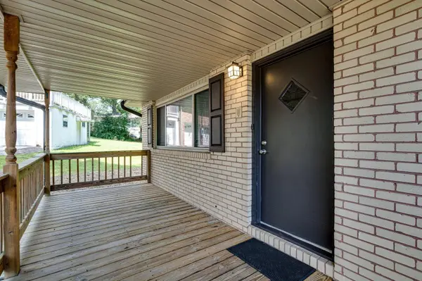 6 Canary Lane, Rossville, GA 30741