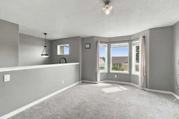 9014 W Campus Dr, Spokane, WA 99224