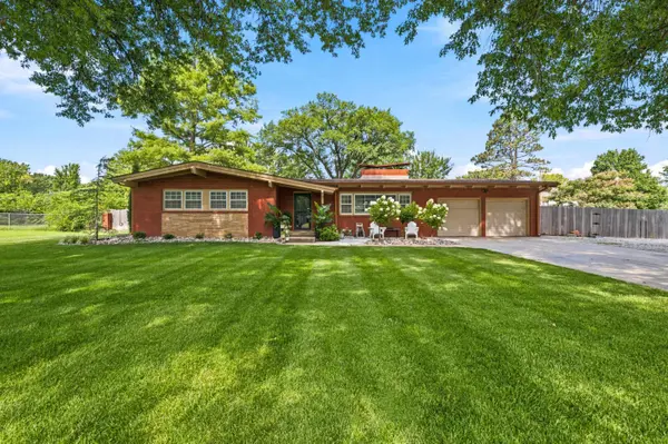 974 W Alexander Ave, Haysville, KS 67060