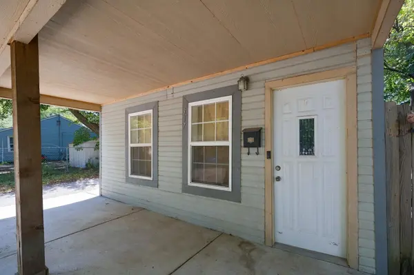 317 W 12th St N, Wichita, KS 67203