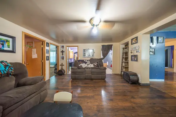 7777 Jayson ST, Birch Tree, MO 65438