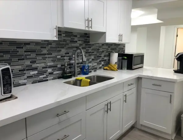521 Havelock DR, Waterloo, ON N2L 4N8