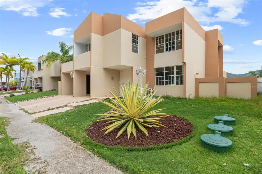 A8 CALLE LA VERDE LUZ, Cayey, PR 00736