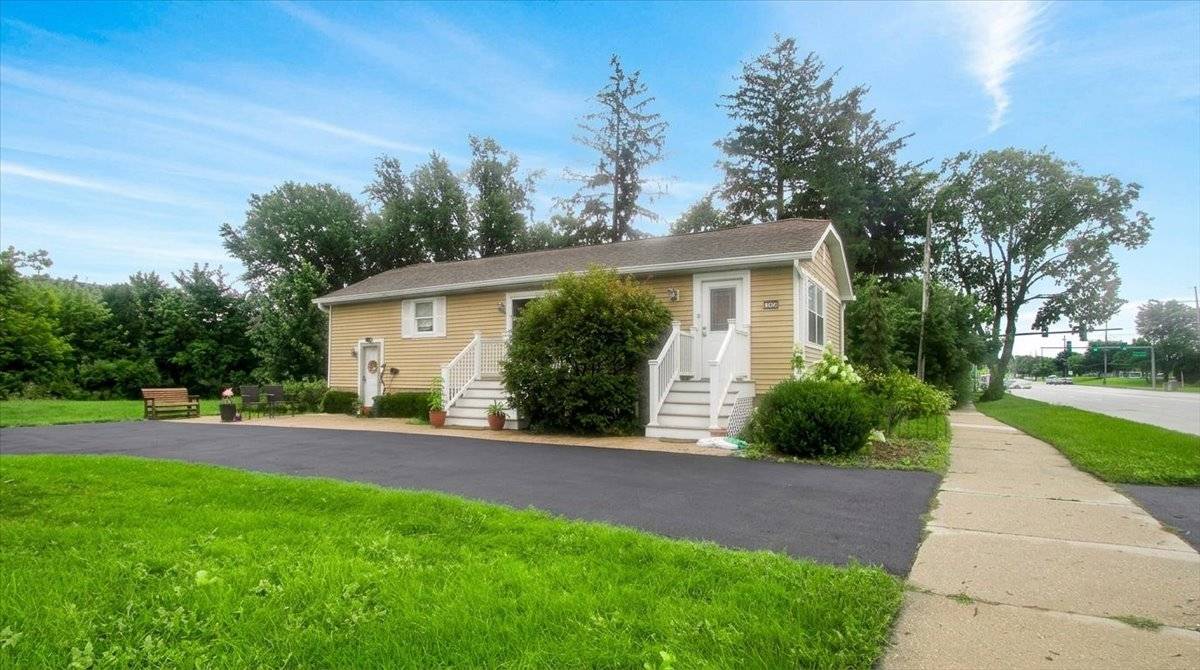 1720 63rd ST, Downers Grove, IL 60516