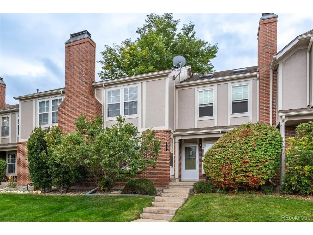 9709 W Chatfield #E, Littleton, CO 80128