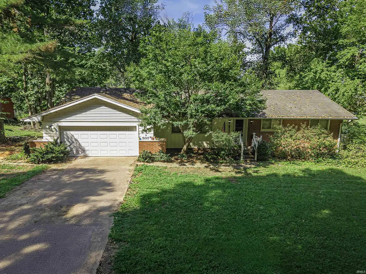 5017 S St. Philip RD, Evansville, IN 47712