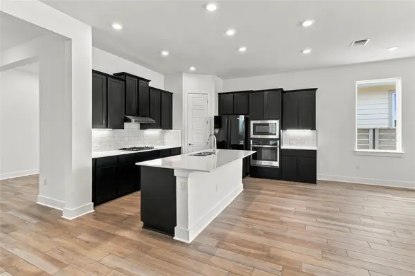 162 Adelton BLVD, Bastrop, TX 78602