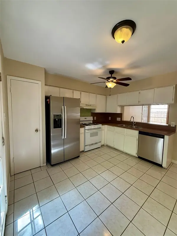 10805 Lanshire DR #B, Austin, TX 78758
