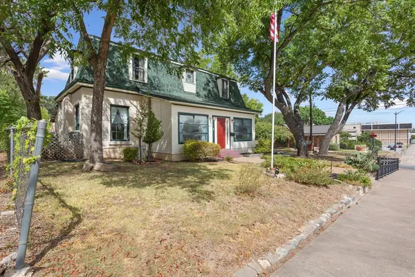 400 S Main ST, Belton, TX 76513
