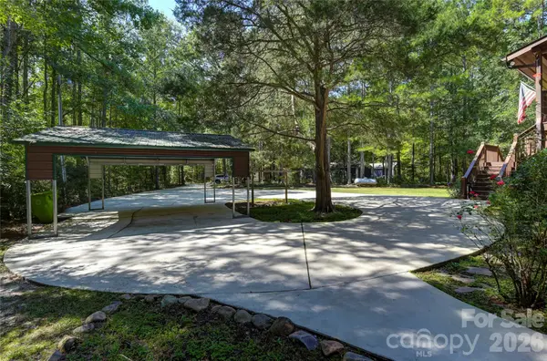 1040 Lawhon RD, Blythewood, SC 29016