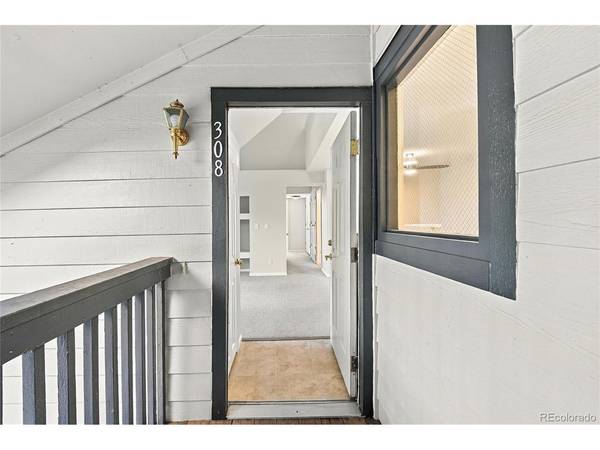 6310 Oak #308, Arvada, CO 80004