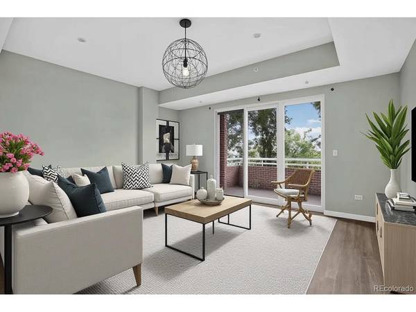 4875 S Monaco #309, Denver, CO 80237