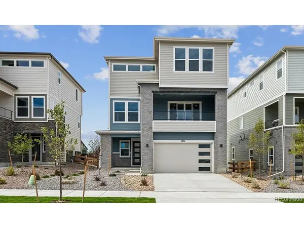 5751 S De Gaulle, Aurora, CO 80016