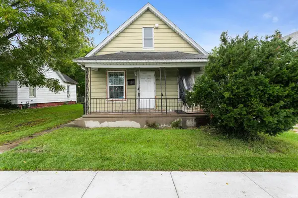 619 N Johnson ST, South Bend, IN 46628-2250