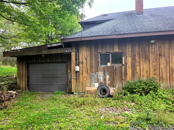 16 Church RD, Livingston Manor, NY 12758