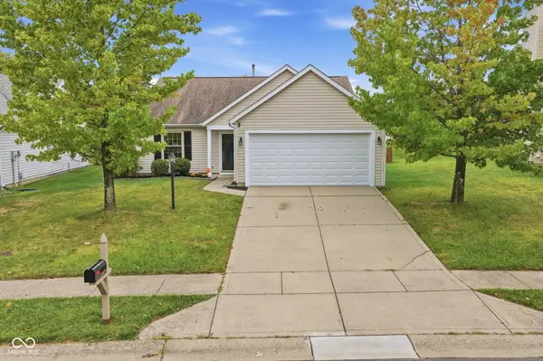 12174 Split Granite DR, Fishers, IN 46037