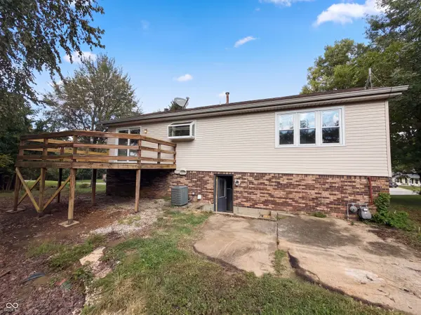 100 Cramer PL, Martinsville, IN 46151