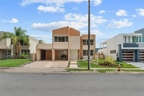 A8 CALLE LA VERDE LUZ, Cayey, PR 00736