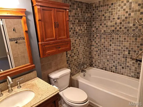 1808 Ferndale ST, Cape Girardeau, MO 63701