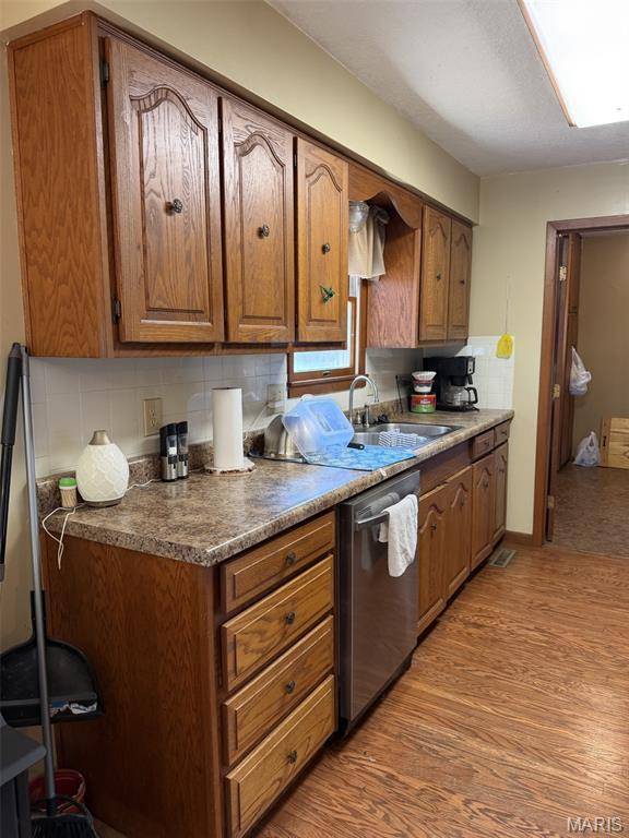 230 Planeview AVE, Lebanon, MO 65536