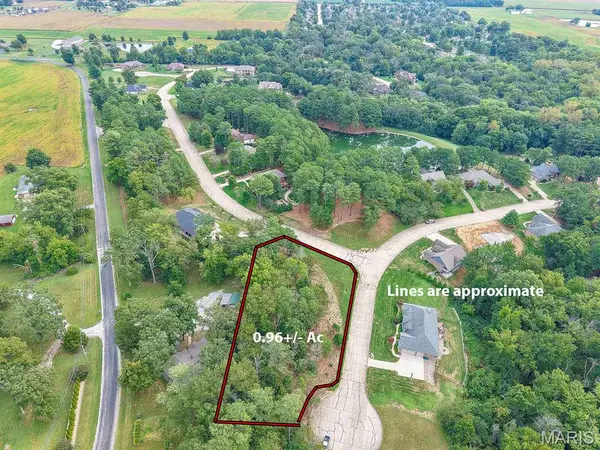4916 Wilderness PT, Smithton, IL 62285