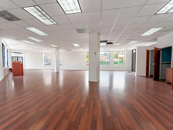 3200 N Milwaukee AVE, Chicago, IL 60618