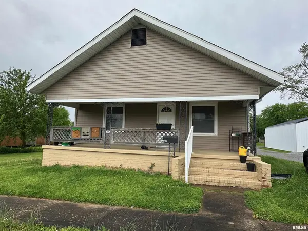 1417 S Ledford ST, Harrisburg, IL 62946