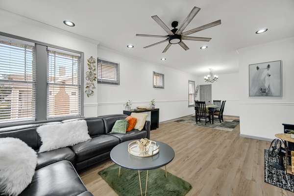 11351 S Wallace ST, Chicago, IL 60628