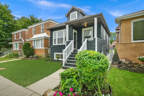 3805 W 63rd PL, Chicago, IL 60629