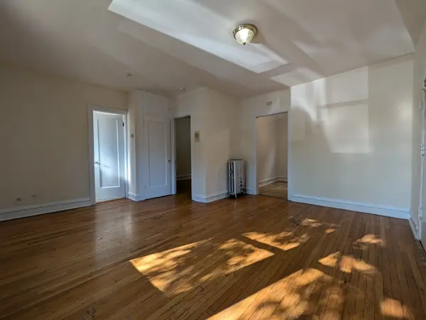 2706 N Spaulding AVE #1FF, Chicago, IL 60647