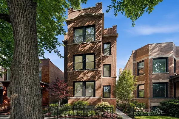 2442 W Wilson AVE #1, Chicago, IL 60625