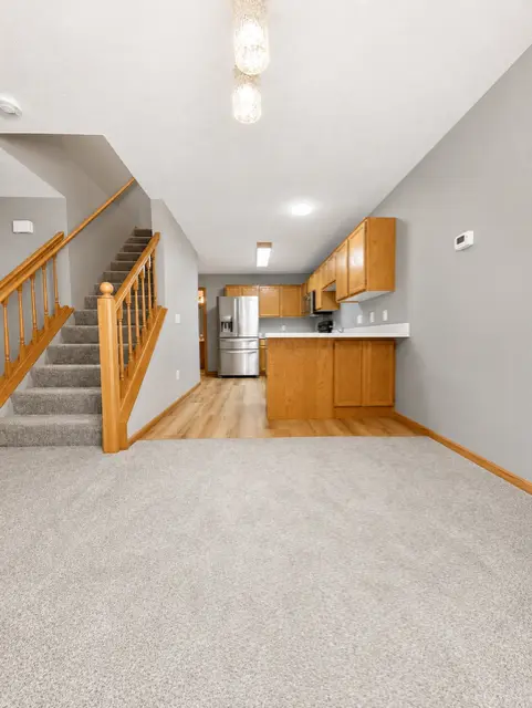 4884 Helena LN N #2, Oakdale, MN 55128