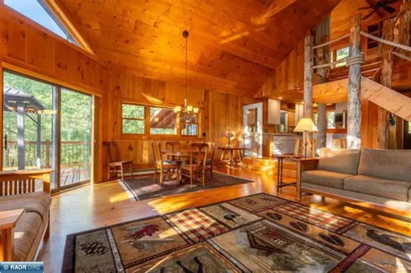3226 Phillips RD, Cook, MN 55723