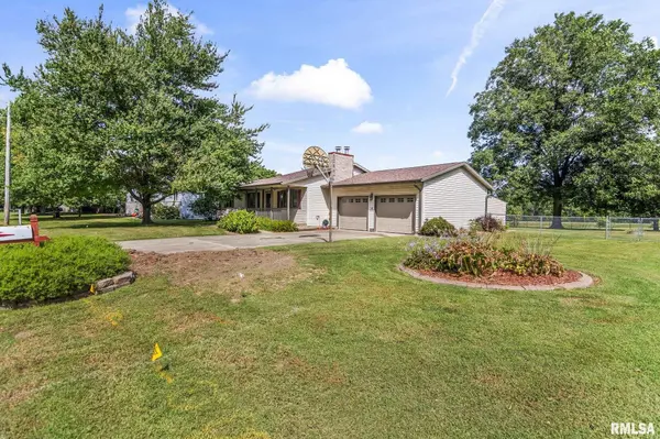 36 HAWTHORN LN, Pleasant Plains, IL 62677-0000