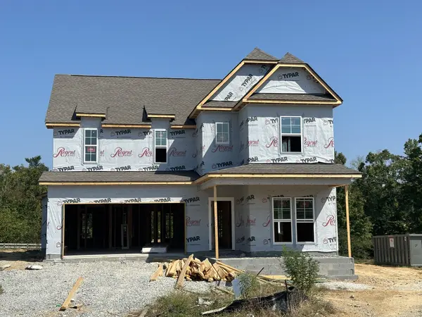 7528 Shoal Mill Pt, Fairview, TN 37062