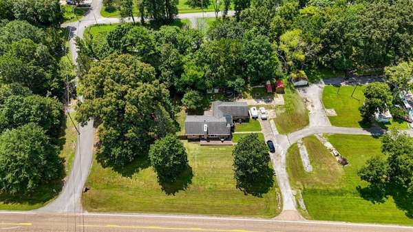 673 Highway 150, Jasper, TN 37347