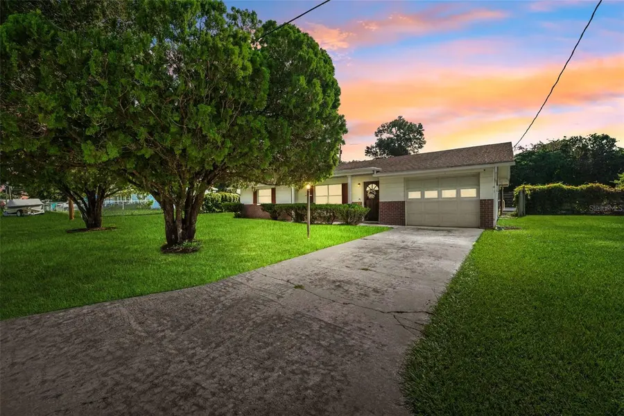 5914 WILSON DR, Zephyrhills, FL 33542