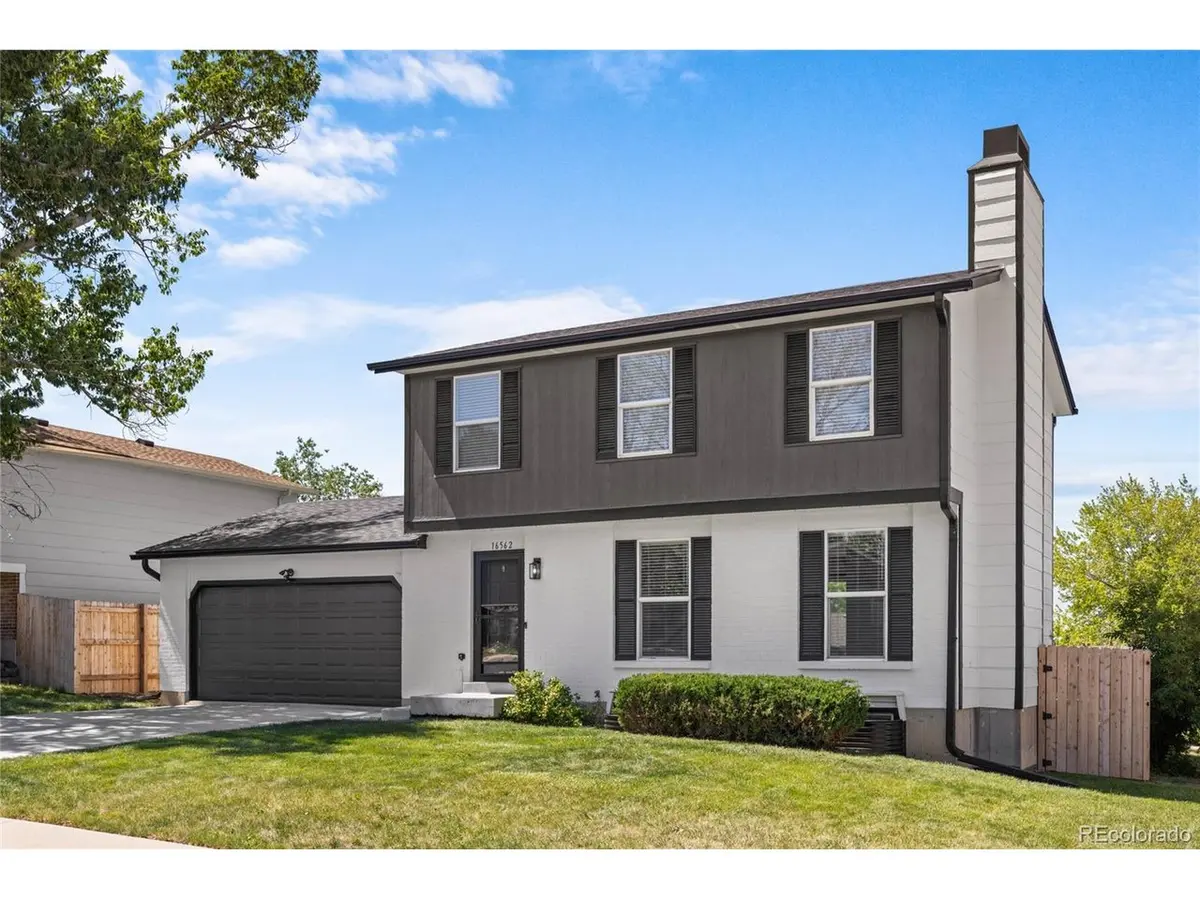 16562 E Louisiana, Aurora, CO 80017