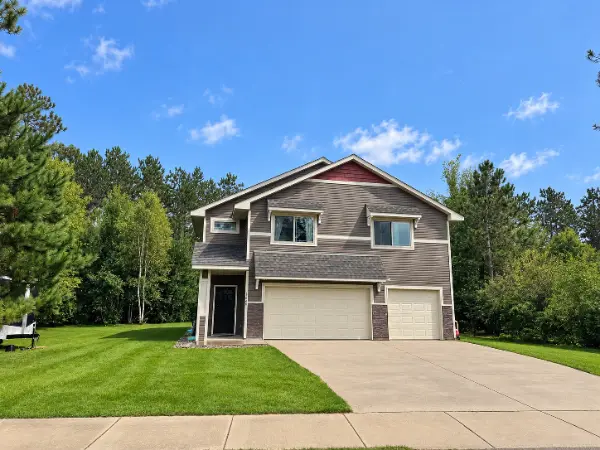 8609 Sugarberry CRK, Brainerd, MN 56401
