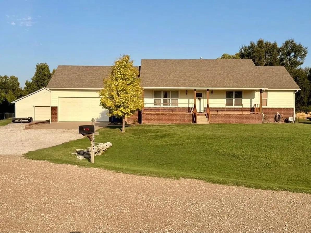 8426 S Minnesota Cir, Haysville, KS 67060